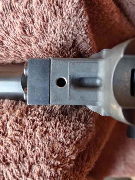 The receiver mounting surface