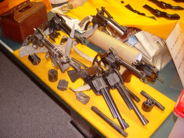 Dales Blow Up Guns.JPG