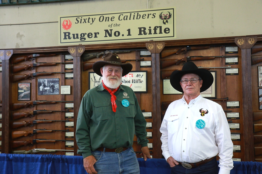 El Numero Uno, Lee Newton and special guest Larry Weishun in front of the outstanding Tom Hutton Ruger #1 display