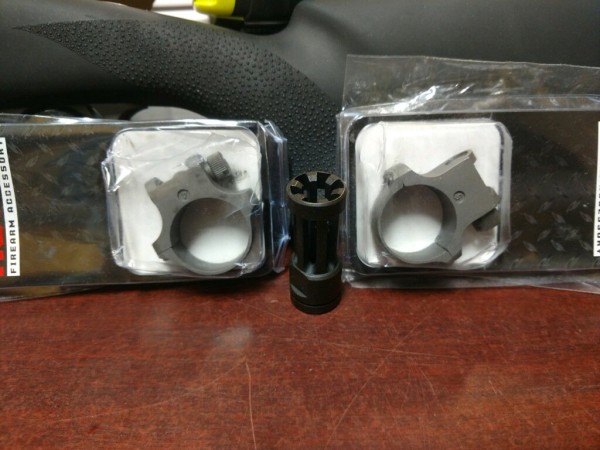 Hawkeye rings and flash hider